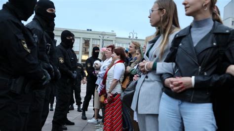 Massive protests after dozens of female students have videos。